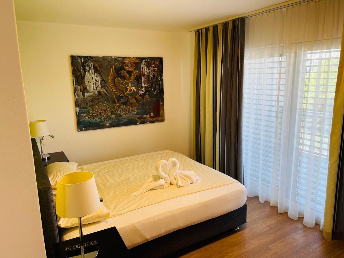 Hotel Swiss Bellevue 克罗伊茨林根 外观 照片
