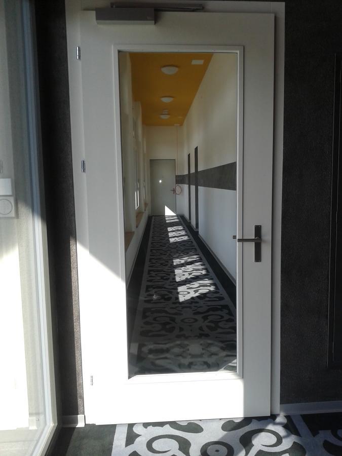 Hotel Swiss Bellevue 克罗伊茨林根 外观 照片